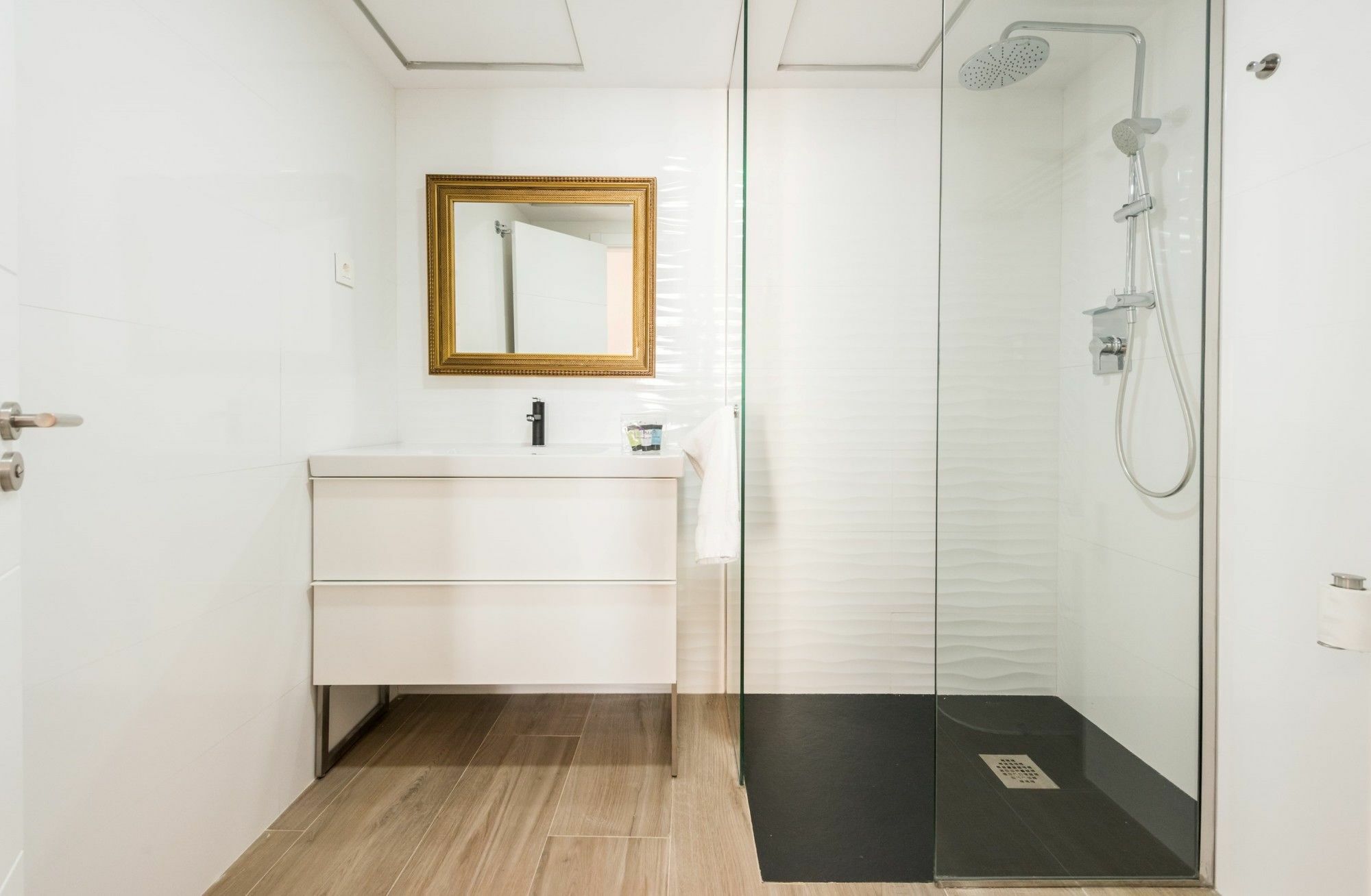 Hortaleza City Center Madrid Luaran gambar