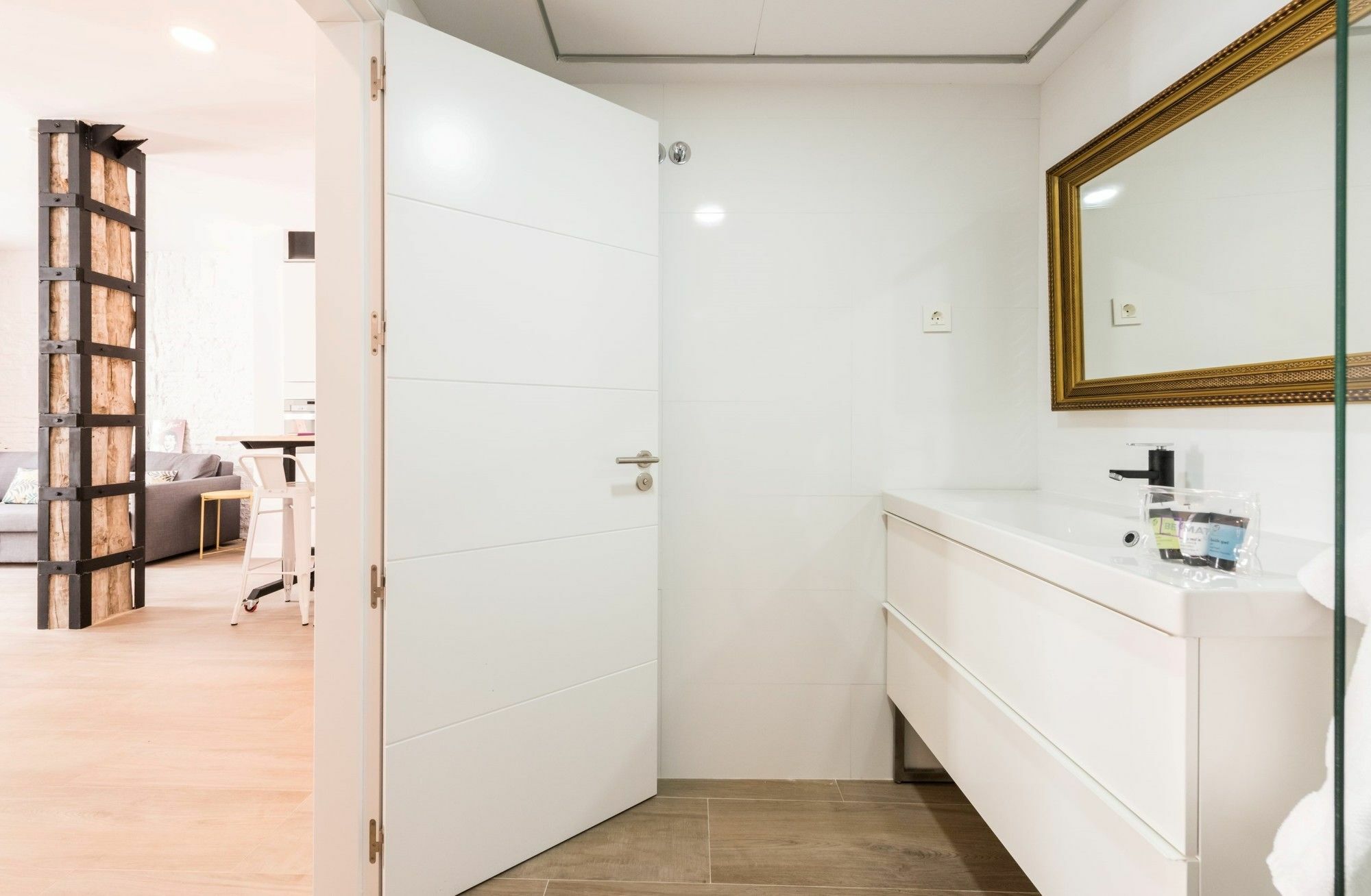 Hortaleza City Center Madrid Luaran gambar